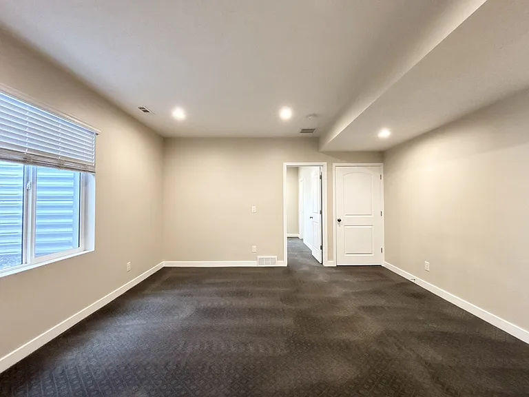 2676 N Heston Park — Photo 25