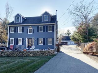 35 Oak St, Billerica, MA 01821