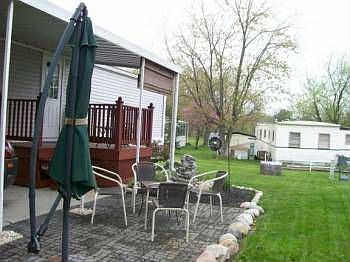 2nd image of 122 Bellwood Dr