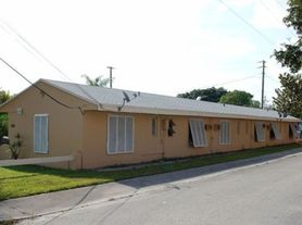 1822 Dixianna St Hollywood, FL 33020