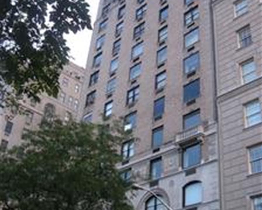 2nd image of 825 5th Ave APT 21B