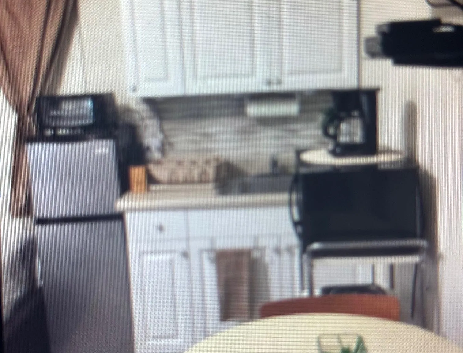 Studio, 400 sqft, $1,200 — Photo 2