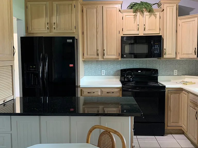 5125 Stratemeyer Dr — Photo 6
