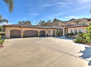 7615 Luane Trl, Colton, CA 92324