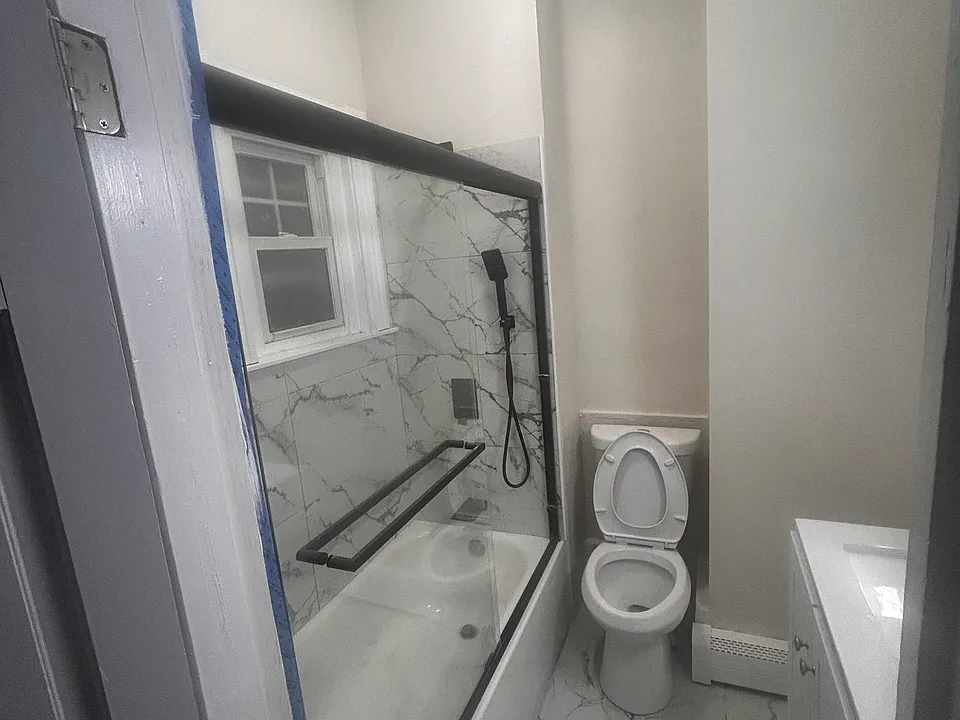 50 Oak St #2