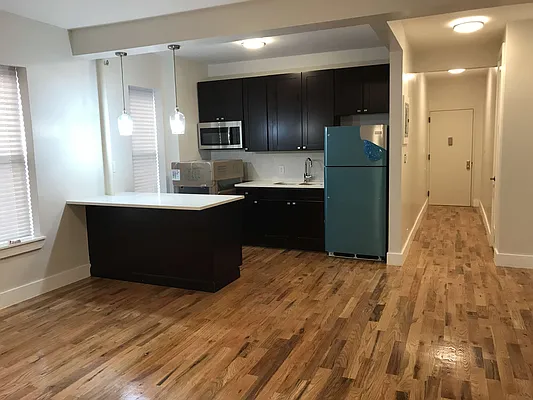 Rented by Abba Realty Associates INC | media 18