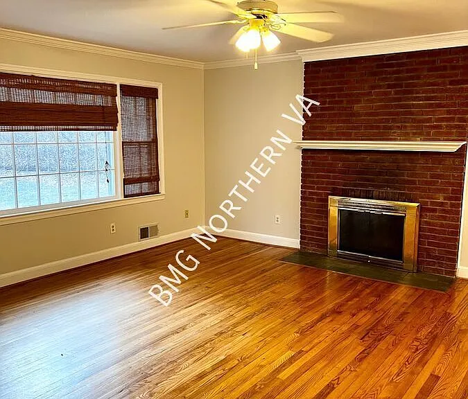 832 Leigh Mill Rd — Photo 5