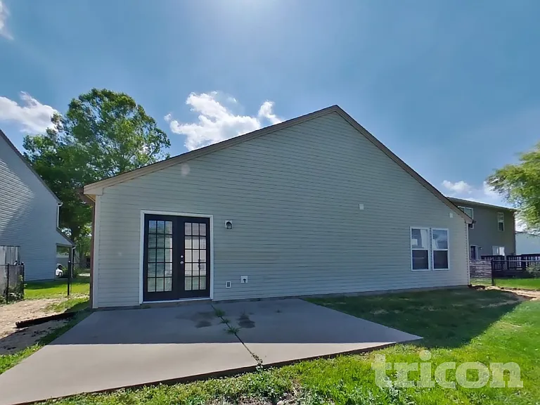 5753 N Jamestown Dr — Photo 19