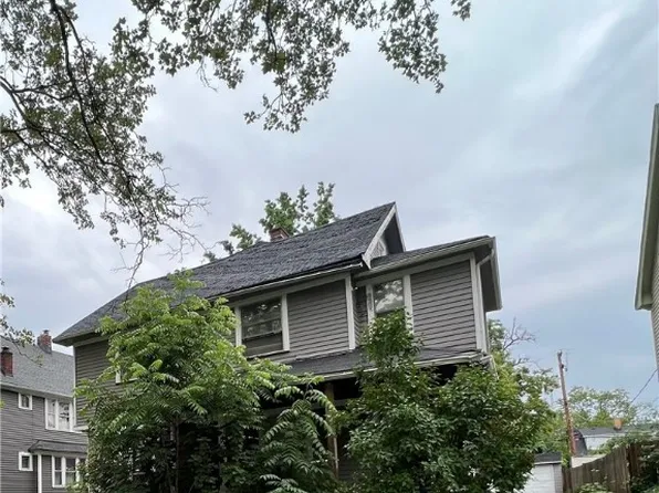 3429 Martin Luther King Jr Dr, Cleveland, OH 44104