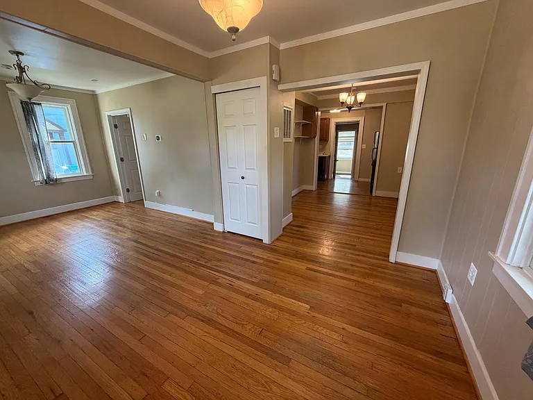 23487 Republic Ave — Photo 4