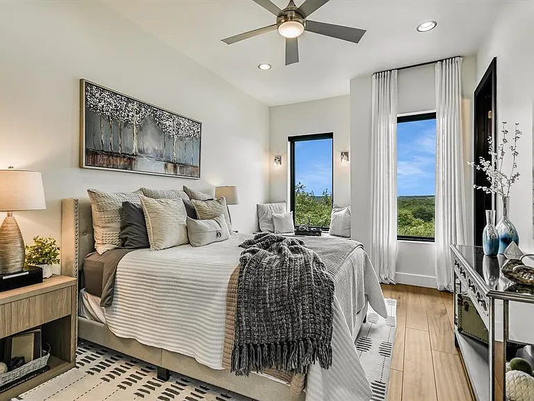 297 Blue Sky Ln — Photo 30
