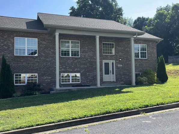 2907 Vicksburg Rd, Johnson City, TN 37604