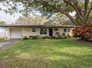 6673 114th St, Seminole, FL 33772