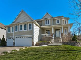 3321 Willie Dr, Burnsville, MN 55337