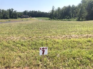 3165 Burch Bridge Rd, Burlington, NC 27217