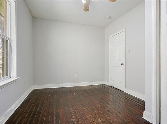 4th image of 1300-02 Mehle St