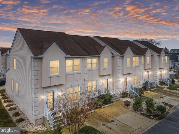 13487 Bella Vista Ln #2B1, Ocean City, MD 21842