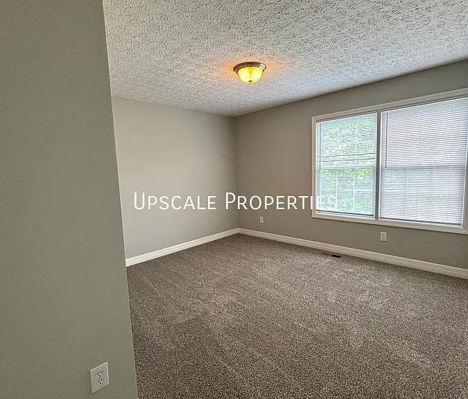 116 Dunn Cir — Photo 15