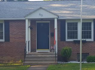 63 Central St, Agawam, MA 01001