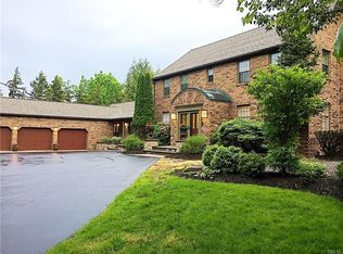 5080 Bridle Path Rd, Fayetteville, NY 13066