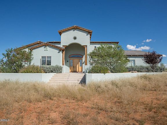 2nd image of 2635 S Cochise Trl