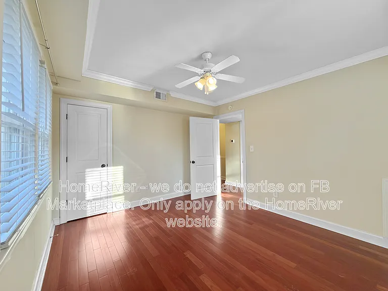 722 S Washington St #104 — Photo 12