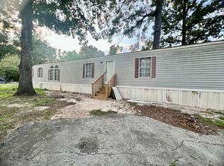 855 Washington Post Rd #112, New Bern, NC 28562
