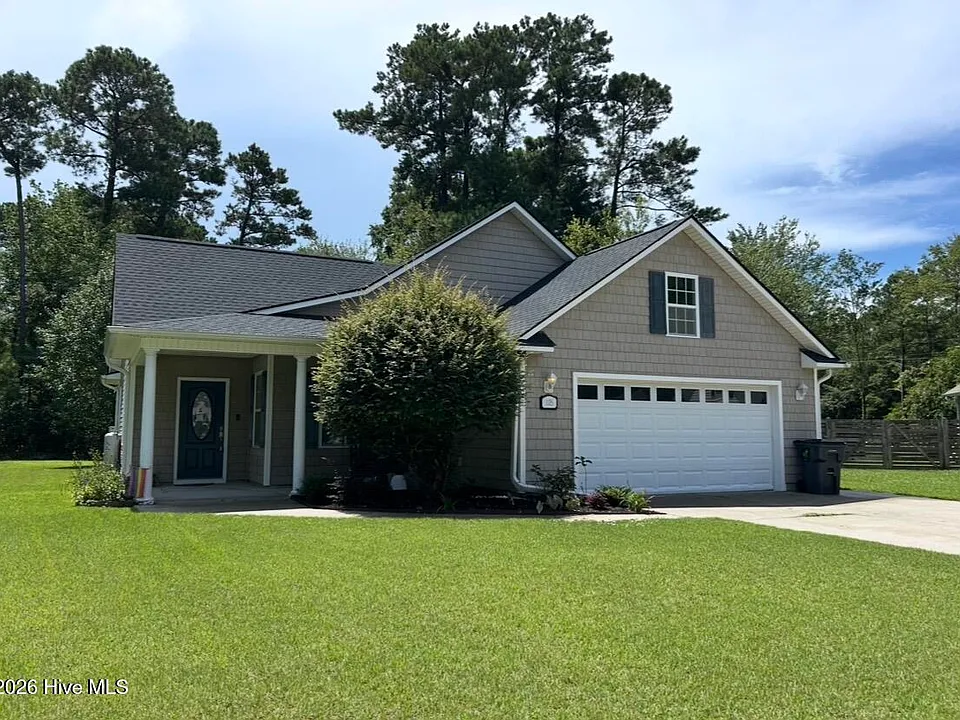 105 Lantana Ln