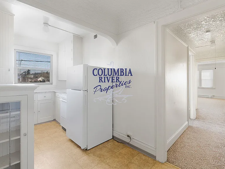305 N Pacific Ave #202 — Photo 9