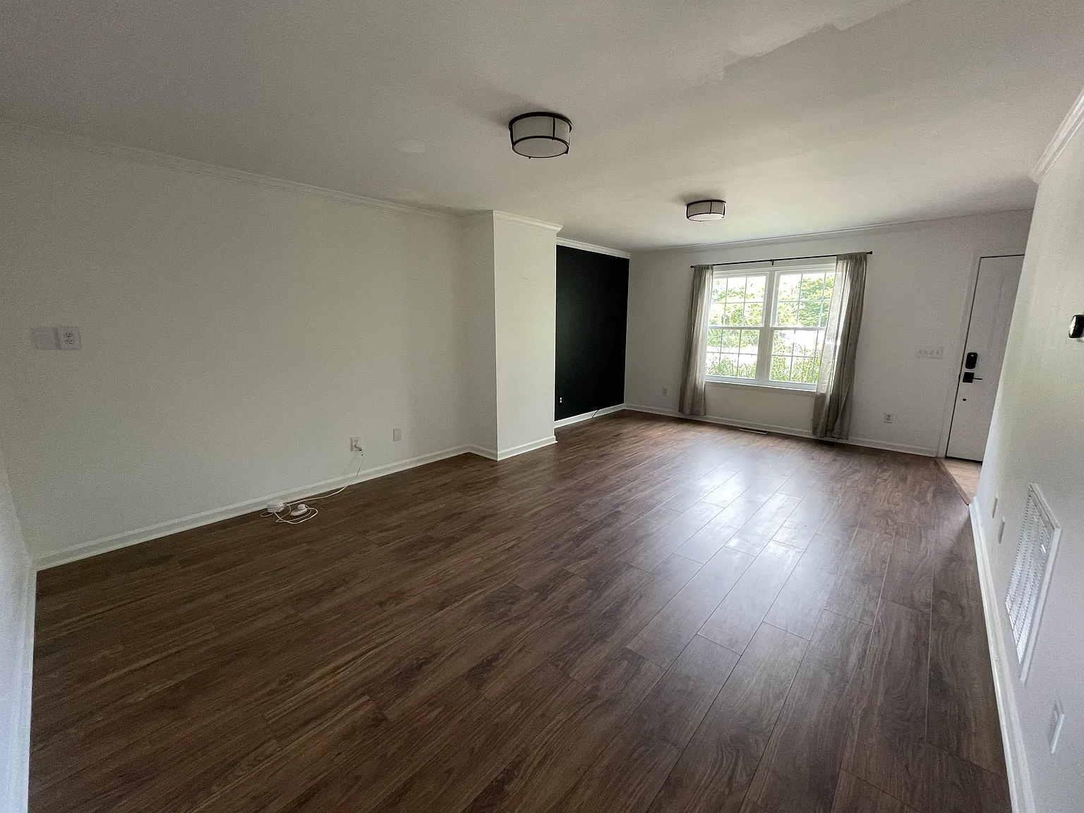 2713A Gear Ave — Photo 3