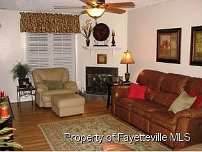 4th image of 435 Cityview Ln