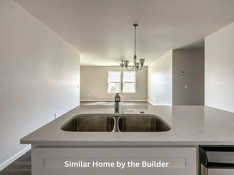 1103 Ashton Ln — Photo 6