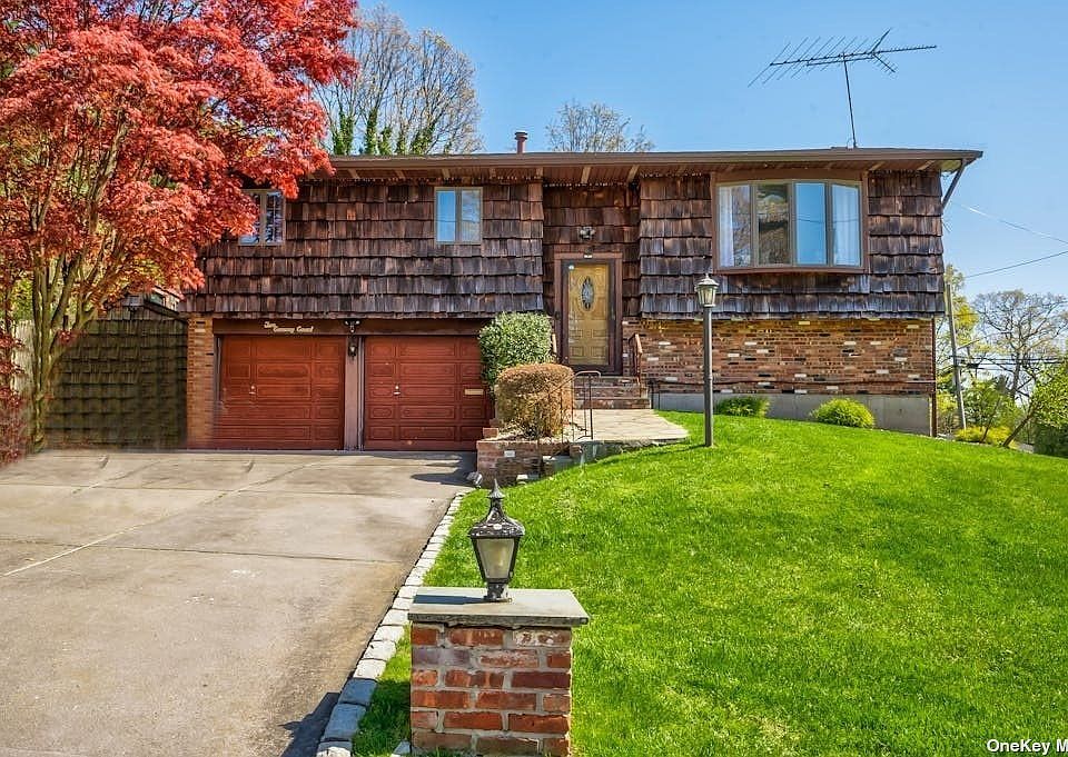 2 Conway Court, Wheatley Heights, NY 11798 Zillow