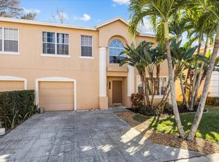 272 Live Oaks Ln, Jupiter, FL 33458