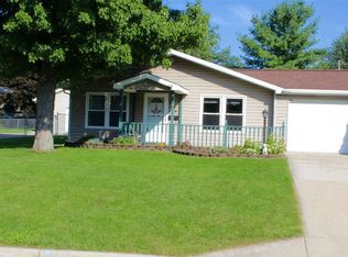 690 German St, Huntington, IN 46750