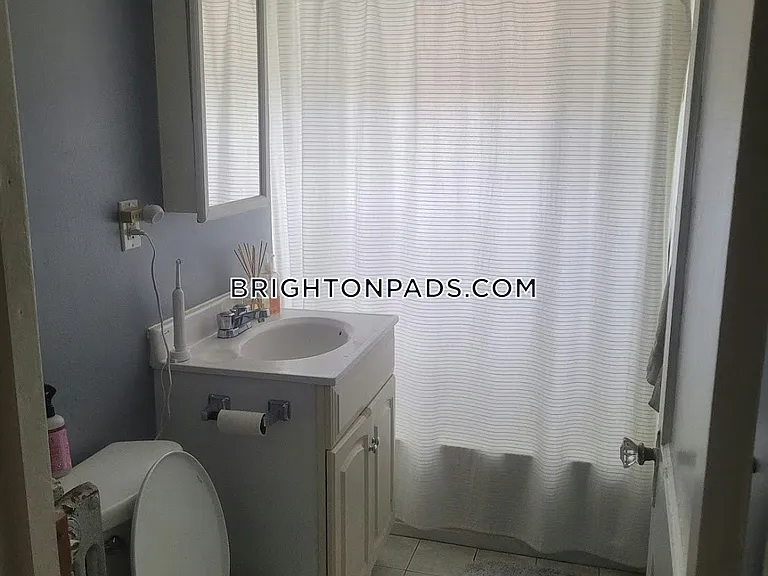 86 Colborne Rd #1 — Photo 10
