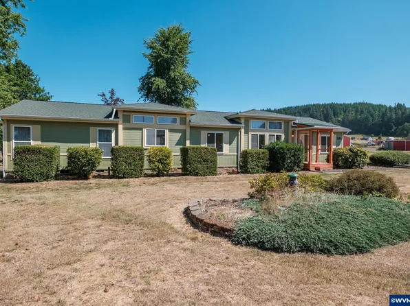 1175 43rd Ave, Sweet Home, OR 97386