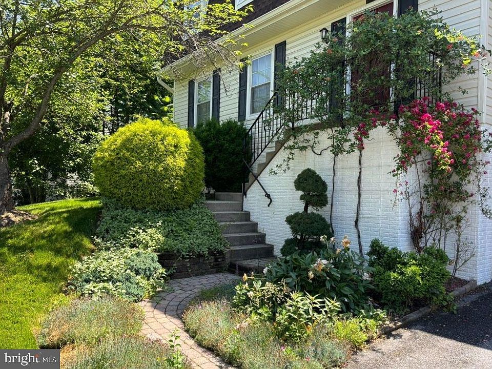 15840 Buena Vista Dr, Derwood, MD 20855 Zillow