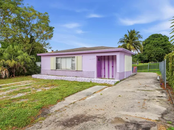 2043 NW 8th St, Pompano Beach, FL 33069