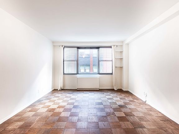 2nd image of 7 E 14th St APT 1003