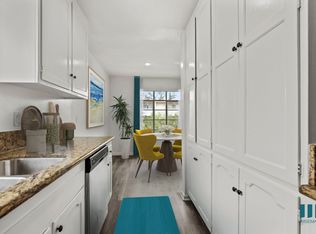 11930 Mayfield Ave #14, Los Angeles, CA 90049