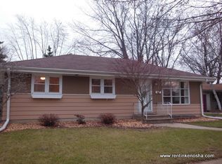 7829 43rd Ave, Kenosha, WI 53142