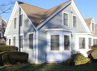 316 Sea St APT A, Hyannis, MA 02601