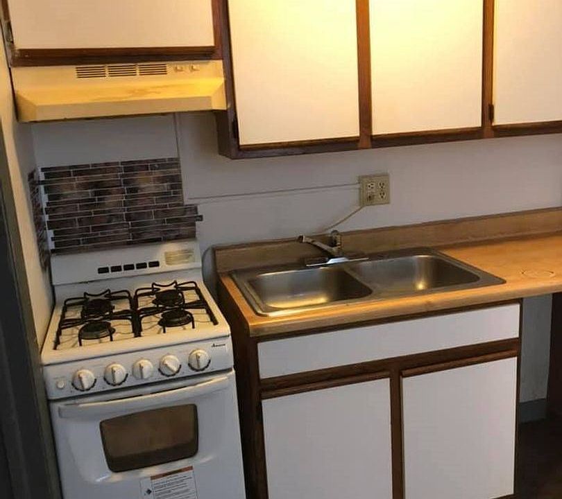2nd image of 1639 Douglas Ave APT 257