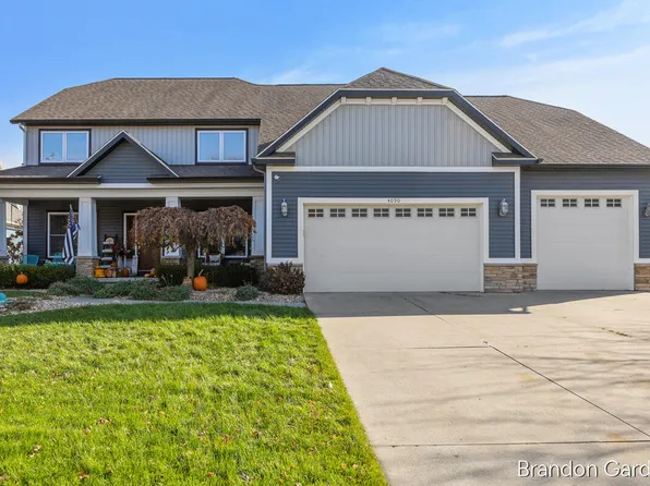 4090 Eagle Rock Ct SW, Grandville, MI 49418