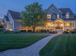 0N061 Alexander Dr, Geneva, IL 60134