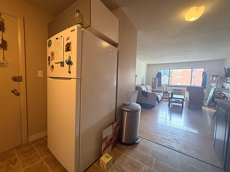 239 Kelton St #44 — Photo 3
