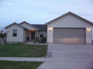 316 Marner Dr, Lone Tree, IA 52755