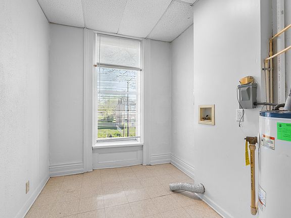 3rd image of 2414 W Muhammad Ali Blvd #2