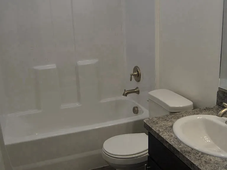 3424 Ventura Ave — Photo 2